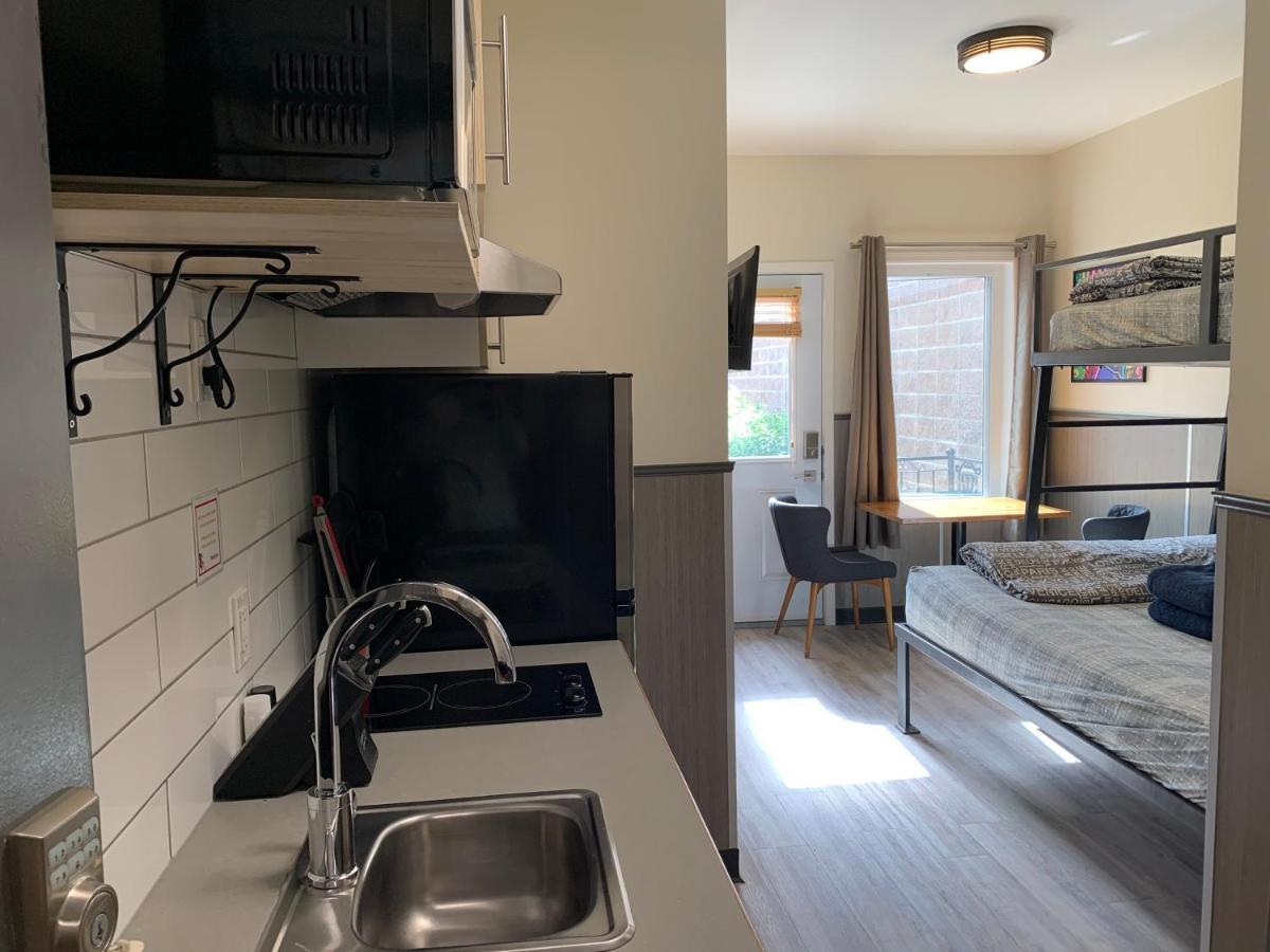 Downtown Hostel